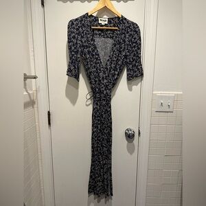 Rouje wrap dress, navy w/white flowers, size 2